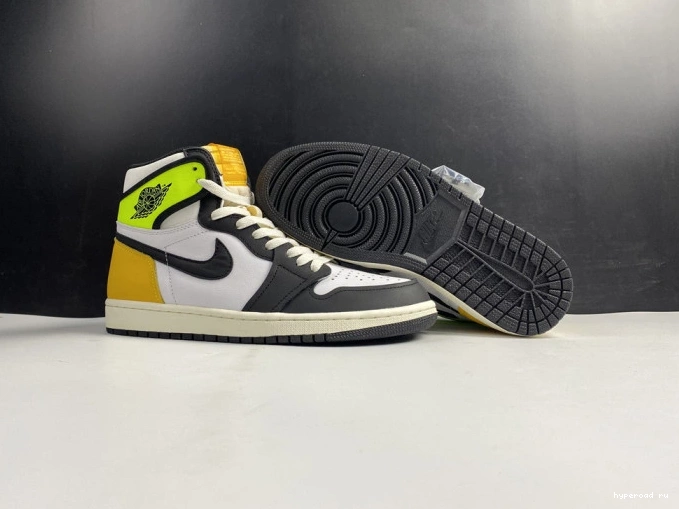 1 RETRO JORDAN GOLD' 555088-118 'VOLT OG AIR HIGH 0801